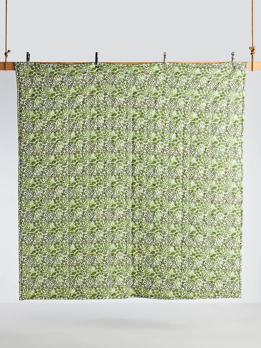 Anthropologie Jardin Folk Textured Cotton Queen Size Quilt with Two Shams - Picture 3 of 9